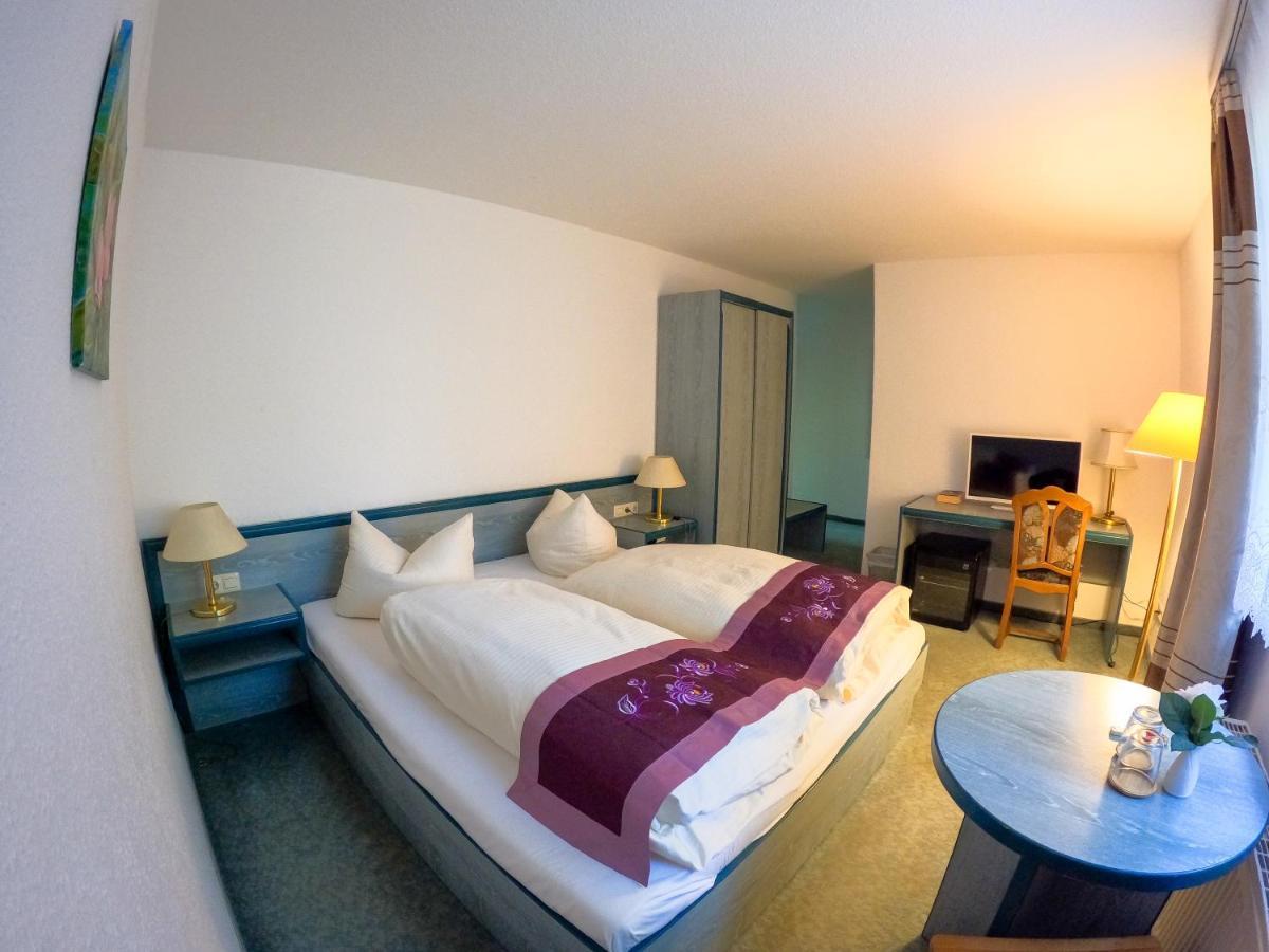 Hotel Diana Schonwalde-Glien Екстер'єр фото