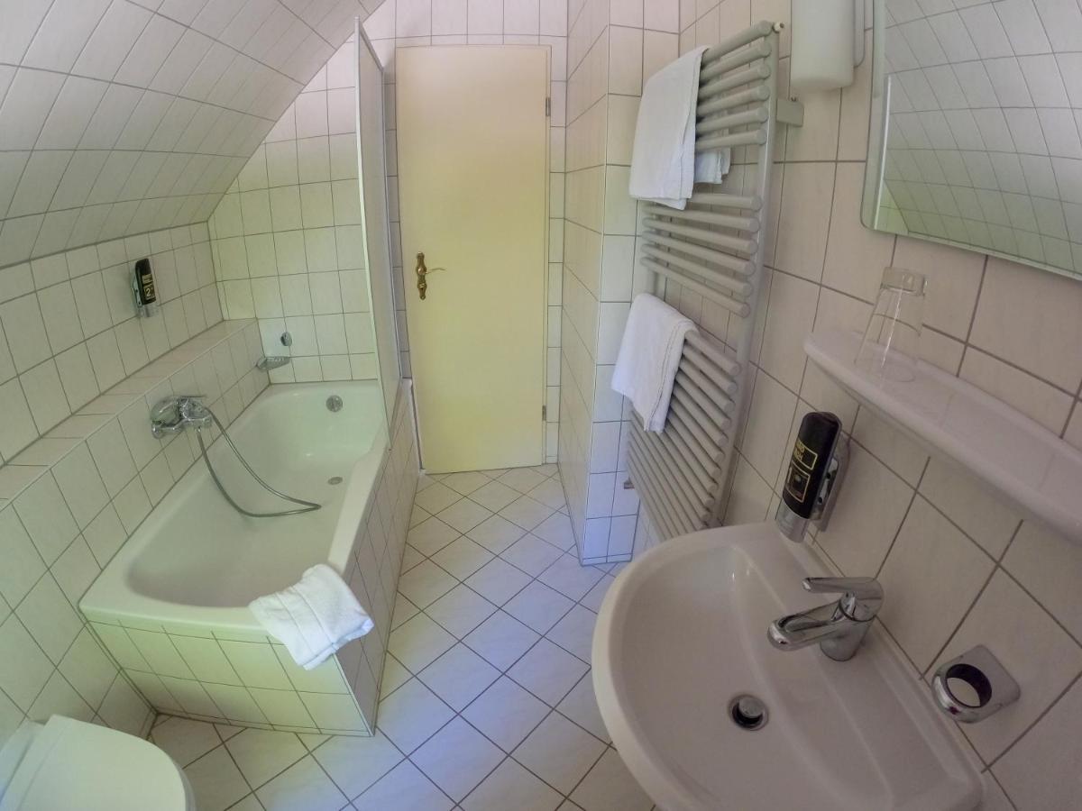 Hotel Diana Schonwalde-Glien Екстер'єр фото