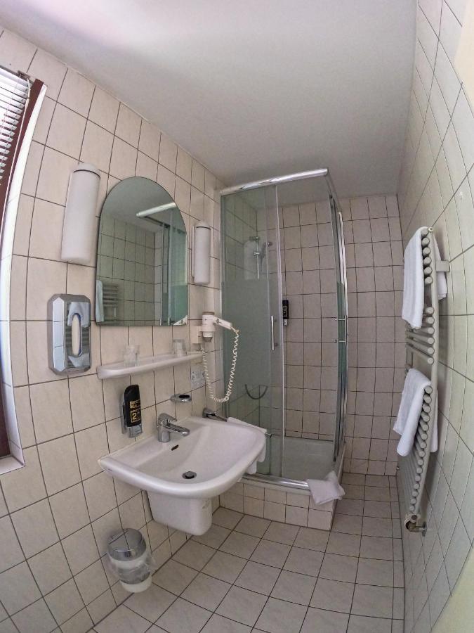 Hotel Diana Schonwalde-Glien Екстер'єр фото