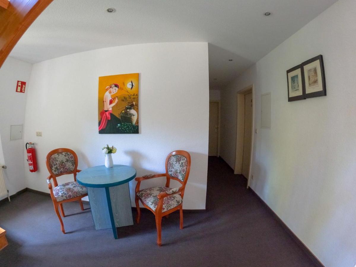 Hotel Diana Schonwalde-Glien Екстер'єр фото