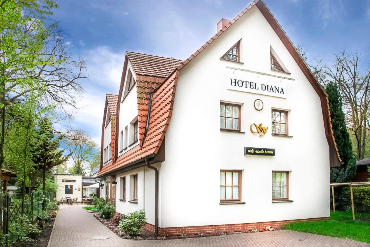 Hotel Diana Schonwalde-Glien Екстер'єр фото